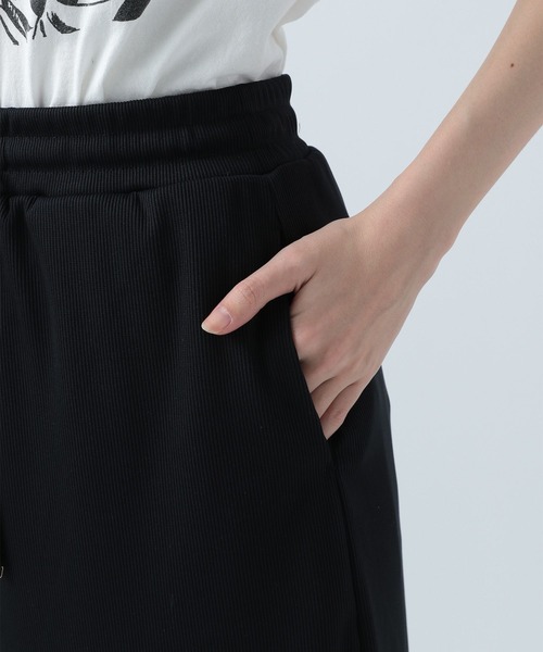 BAYFLOW（ベイフロー）の「ナローリブスカート（スカート・レディース・ブラック/ベージュ/カーキ・SMALL/MEDIUM）」の11枚目の写真