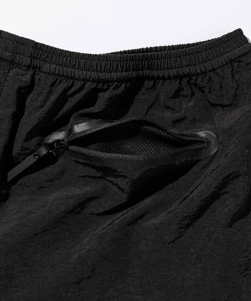 +phenix(プラスフェニックス)の「+phenix(プラスフェニックス)BUGGY SHORTS(デニムパンツ・メンズ・ネイビー/ベージュ/ブラック・XXL/L/M/S/XL)」の13枚目の写真