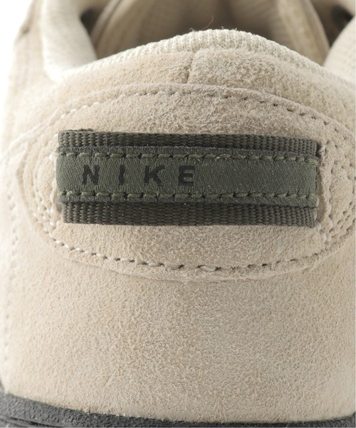 NIKE（ナイキ）の「【NIKE/ナイキ】 LAHARLOW：スニーカー（スニーカー・レディース・ブラック/ベージュ・23.5cm/24cm/24.5cm/25cm）」の18枚目の写真