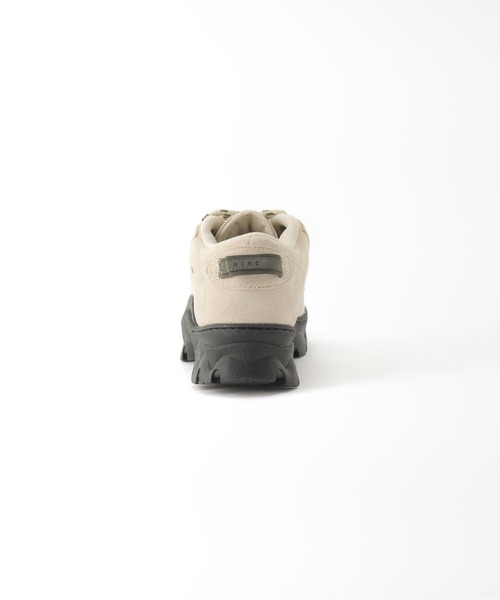 NIKE（ナイキ）の「【NIKE/ナイキ】 LAHARLOW：スニーカー（スニーカー・レディース・ブラック/ベージュ・23.5cm/24cm/24.5cm/25cm）」の7枚目の写真