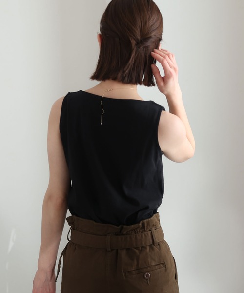 ElegChic（エレグシック）の「ボートネックタンクトップ（タンクトップ・レディース・チャコールグレー/ブラック/ベージュ/オフホワイト/カーキ/杢グレー/ピンクベージュ・4L/M/L/XL/XXL）」の10枚目の写真