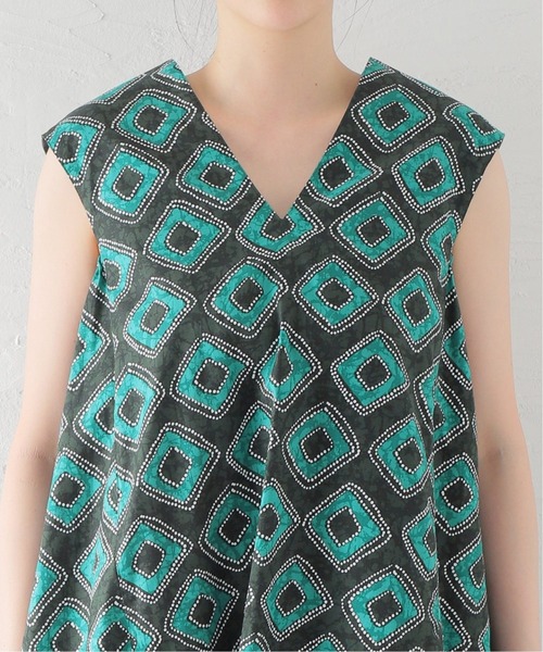 Spick & Span(スピックアンドスパン)の「アフリカンバティックサイドギャザードレス(ワンピース・レディース・マルチ・38/36)」の19枚目の写真