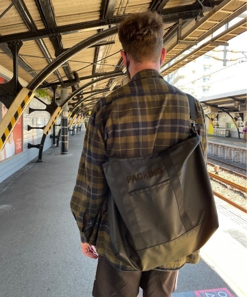BEAVER（ビーバー）の「PACKING/パッキング　 UTILITY TOTE BAG (MATBLACK) ユーティリティートートバッグ (マットブラック） PA-021（トートバッグ・メンズ・ブラック・FREE）」の5枚目の写真