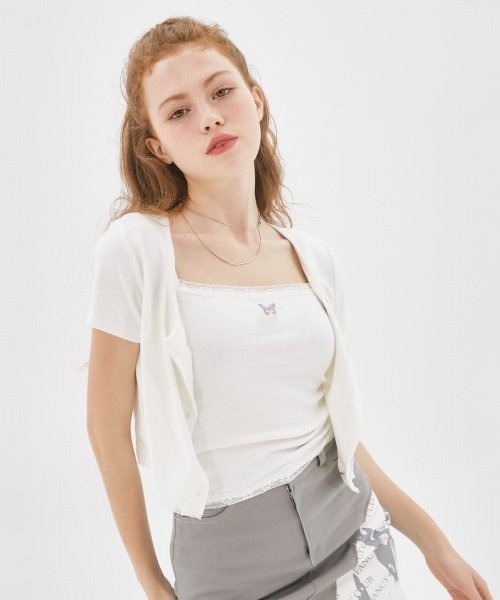 FANCY CLUB（ファンシークラブ）の「A'GEM/9 × .kom『 FANCY CLUB/ファンシークラブ』CUTIE-PIE CROP CARDIGAN/キューティーパイ カーディガン（カーディガン/ボレロ・レディース・ホワイト/ブラック/チャコールグレー・FREE）」の2枚目の写真