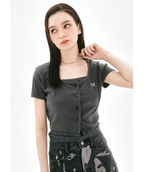 FANCY CLUB（ファンシークラブ）の「A'GEM/9 × .kom『 FANCY CLUB/ファンシークラブ』CUTIE-PIE CROP CARDIGAN/キューティーパイ カーディガン（カーディガン/ボレロ・レディース・ホワイト/ブラック/チャコールグレー・FREE）」の10枚目の写真