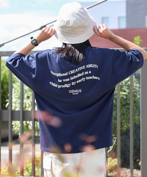 ZIP FIVE(ジップファイブ)の「【ZIP FIVE】韓国ヴィンテージ風 フロントバックロゴ 半袖Tシャツ(Tシャツ/カットソー・レディース・ホワイト系/ブラック系/ホワイト/グリーン/ネイビー/ホワイト系1/オートミール/ロイヤルブルー/ブラック・MEDIUM/LARGE)」の8枚目の写真