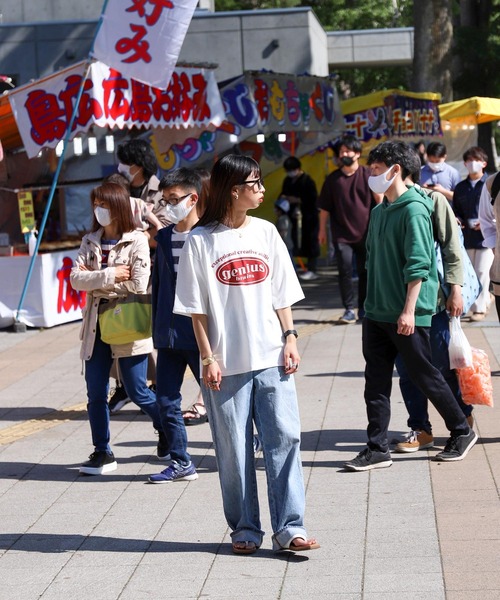 ZIP FIVE(ジップファイブ)の「【ZIP FIVE】韓国ヴィンテージ風 フロントバックロゴ 半袖Tシャツ(Tシャツ/カットソー・レディース・ホワイト系/ブラック系/ホワイト/グリーン/ネイビー/ホワイト系1/オートミール/ロイヤルブルー/ブラック・MEDIUM/LARGE)」の11枚目の写真