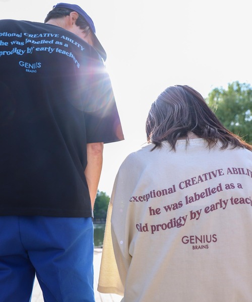 ZIP FIVE(ジップファイブ)の「【ZIP FIVE】韓国ヴィンテージ風 フロントバックロゴ 半袖Tシャツ(Tシャツ/カットソー・レディース・ホワイト系/ブラック系/ホワイト/グリーン/ネイビー/ホワイト系1/オートミール/ロイヤルブルー/ブラック・MEDIUM/LARGE)」の18枚目の写真