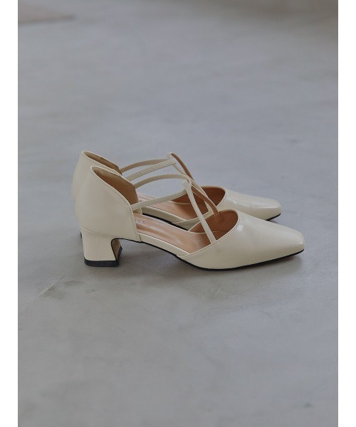 Ayla(アイラ)の「cross strap pumps(パンプス・レディース・ブラック/アイボリー・24.5cm/25.0cm/23.5cm/24.0cm/23.0cm)」の6枚目の写真