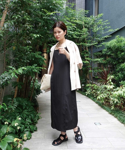 CORNERS(コーナーズ)の「スリットキャミワンピース(ワンピース・レディース・ブラック/ブラウン/アイボリー・S/M/L)」の7枚目の写真