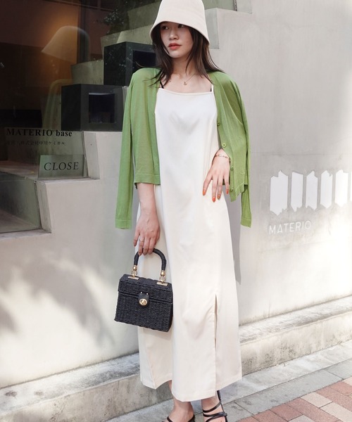 CORNERS(コーナーズ)の「スリットキャミワンピース(ワンピース・レディース・ブラック/ブラウン/アイボリー・S/M/L)」の14枚目の写真