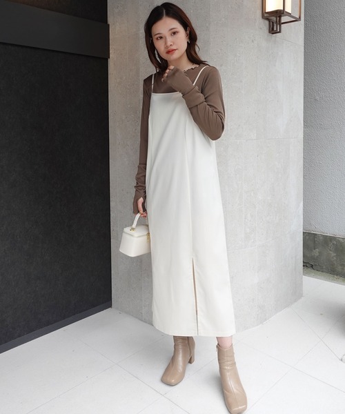 CORNERS(コーナーズ)の「スリットキャミワンピース(ワンピース・レディース・ブラック/ブラウン/アイボリー・S/M/L)」の20枚目の写真