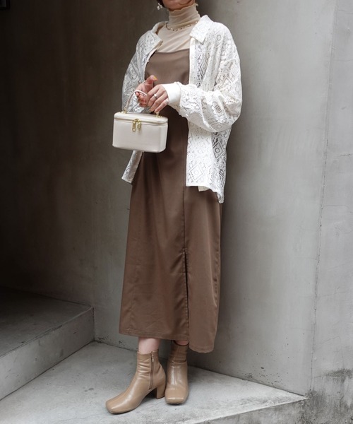 CORNERS(コーナーズ)の「スリットキャミワンピース(ワンピース・レディース・ブラック/ブラウン/アイボリー・S/M/L)」の22枚目の写真