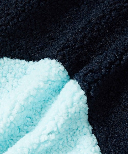 ADAM ET ROPE'(アダムエロペ)の「【WEB限定】カラーブロック バイカラー ボリュームスリーブ ビッグ ボアブルゾン/ユニセックス(ブルゾン・メンズ・グレー/ベージュ/ネイビー・L/M)」の21枚目の写真