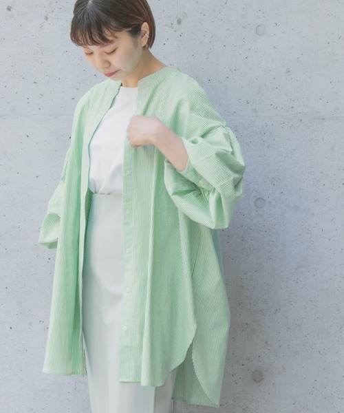 ITEMS URBANRESEARCH（アイテムズ アーバンリサーチ）の「ストライプボリュームブラウス（シャツ/ブラウス・レディース・ブルー/ブラック/グリーン・FREE）」の6枚目の写真