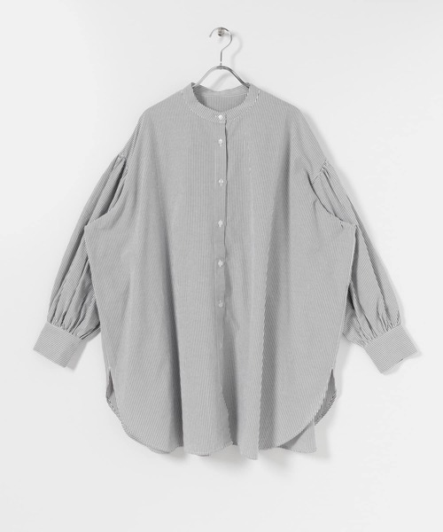 ITEMS URBANRESEARCH（アイテムズ アーバンリサーチ）の「ストライプボリュームブラウス（シャツ/ブラウス・レディース・ブルー/ブラック/グリーン・FREE）」の4枚目の写真