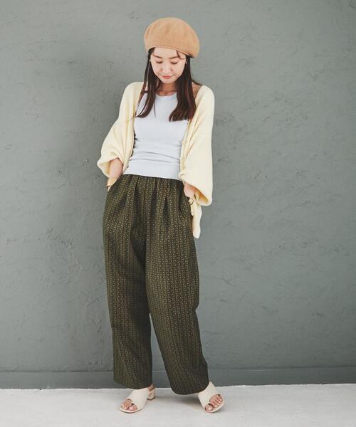 coen（コーエン）の「［洗える］カタアゼリラックスVネックカーディガン#（WEB限定カラー）（カーディガン/ボレロ・レディース・ダークグリーン/オレンジ/マスタード/ブラック/ライトグレー/コバルトブルー/オフホワイト/モカ/ダークグレー・FREE）」の10枚目の写真