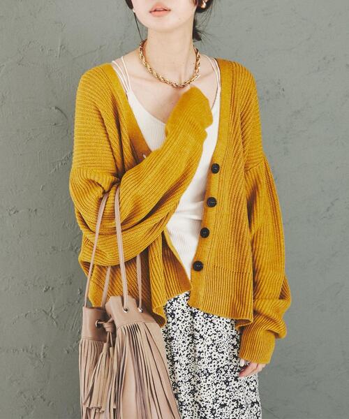 coen（コーエン）の「［洗える］カタアゼリラックスVネックカーディガン#（WEB限定カラー）（カーディガン/ボレロ・レディース・ダークグリーン/オレンジ/マスタード/ブラック/ライトグレー/コバルトブルー/オフホワイト/モカ/ダークグレー・FREE）」の11枚目の写真