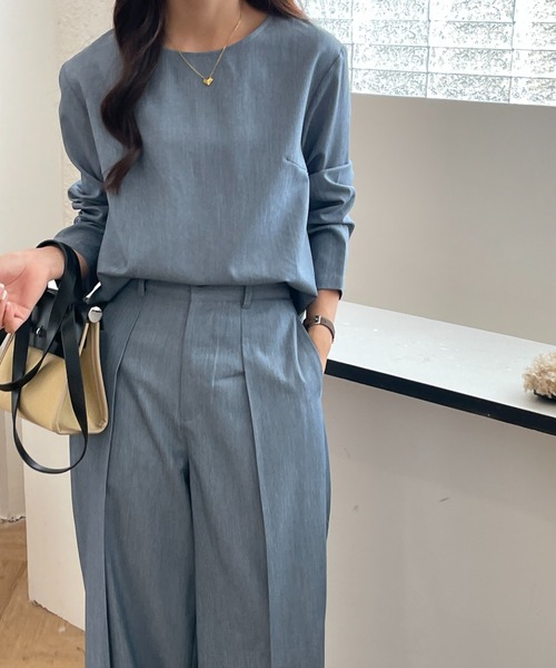 Diosfront（ディオスフロント）の「タックセンタープレスワイドパンツセットアップ（長袖）（セットアップ・レディース・チャコールグレー/ネイビー/ベージュ/ブラウン/ブルーグレー/カーキ・S/M）」の3枚目の写真