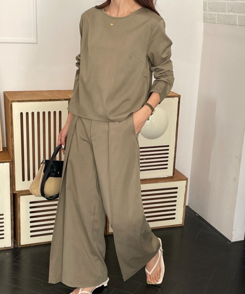 Diosfront（ディオスフロント）の「タックセンタープレスワイドパンツセットアップ（長袖）（セットアップ・レディース・チャコールグレー/ネイビー/ベージュ/ブラウン/ブルーグレー/カーキ・S/M）」の16枚目の写真