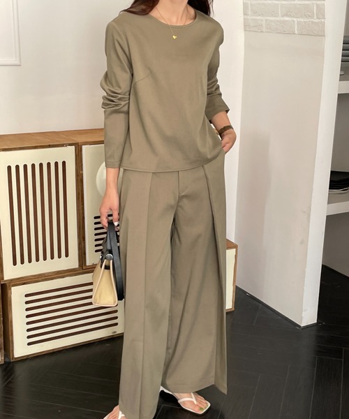 Diosfront（ディオスフロント）の「タックセンタープレスワイドパンツセットアップ（長袖）（セットアップ・レディース・チャコールグレー/ネイビー/ベージュ/ブラウン/ブルーグレー/カーキ・S/M）」の17枚目の写真