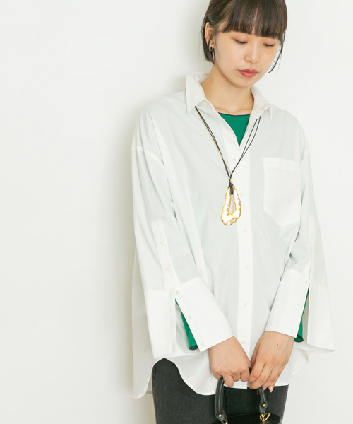 UR Lab.(アーバンリサーチラボ)の「ボタンデザインシャツ(シャツ/ブラウス・レディース・ベージュ/ブルー/アイボリー・FREE)」の12枚目の写真