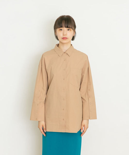 UR Lab.(アーバンリサーチラボ)の「ボタンデザインシャツ(シャツ/ブラウス・レディース・ベージュ/ブルー/アイボリー・FREE)」の18枚目の写真