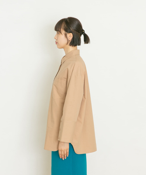 UR Lab.(アーバンリサーチラボ)の「ボタンデザインシャツ(シャツ/ブラウス・レディース・ベージュ/ブルー/アイボリー・FREE)」の19枚目の写真