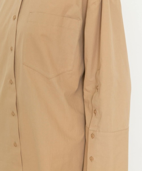 UR Lab.(アーバンリサーチラボ)の「ボタンデザインシャツ(シャツ/ブラウス・レディース・ベージュ/ブルー/アイボリー・FREE)」の22枚目の写真