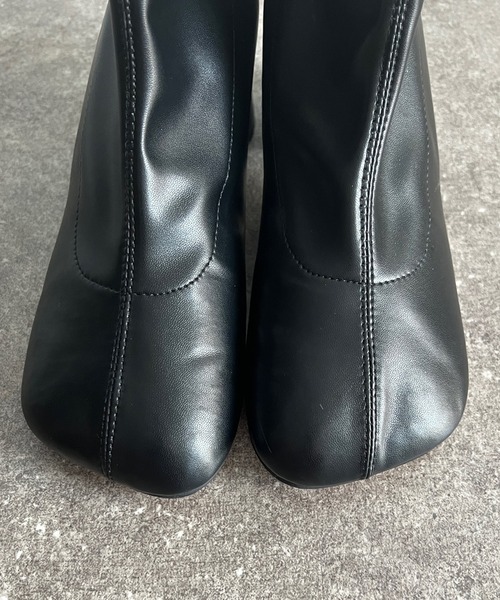 DouDou（ドゥドゥ）の「ヒールアップスクエアショートブーツ（ブーツ・レディース・ブラック/ベージュ・M/L）」の7枚目の写真