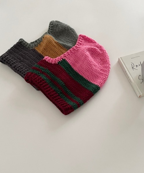Vipoa（ヴィポア）の「ざっくりニットマルチカラーバラクラバ（ネックウォーマー/スヌード・レディース・ブルー/ピンク/アイボリー/グレー・FREE）」の12枚目の写真