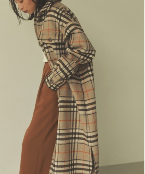 CREDONA(クレドナ)の「ロングチェックシャツコート(その他アウター・レディース・ベージュ・FREE)」の6枚目の写真