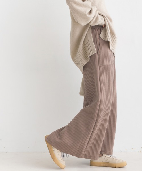 OMNES（オムネス）の「ラインキルトIラインマキシスカート（スカート・レディース・ブラック/モカ/ライトカーキ/ピンクベージュ・FREE）」の12枚目の写真