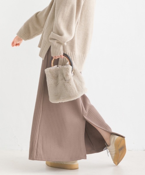 OMNES（オムネス）の「ラインキルトIラインマキシスカート（スカート・レディース・ブラック/モカ/ライトカーキ/ピンクベージュ・FREE）」の15枚目の写真