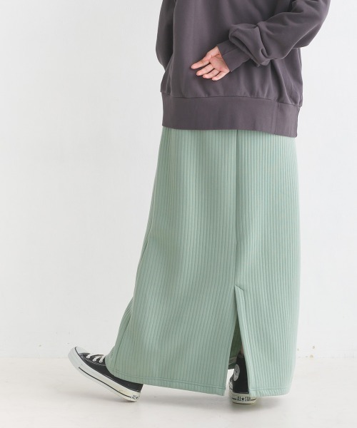 OMNES（オムネス）の「ラインキルトIラインマキシスカート（スカート・レディース・ブラック/モカ/ライトカーキ/ピンクベージュ・FREE）」の18枚目の写真