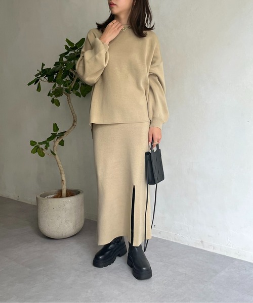 prose verse(プロズヴェール)の「ボートネックニット×スリットスカートセットアップ(セットアップ・レディース・ベージュ/オフホワイト/ブラック・フリ-)」の6枚目の写真