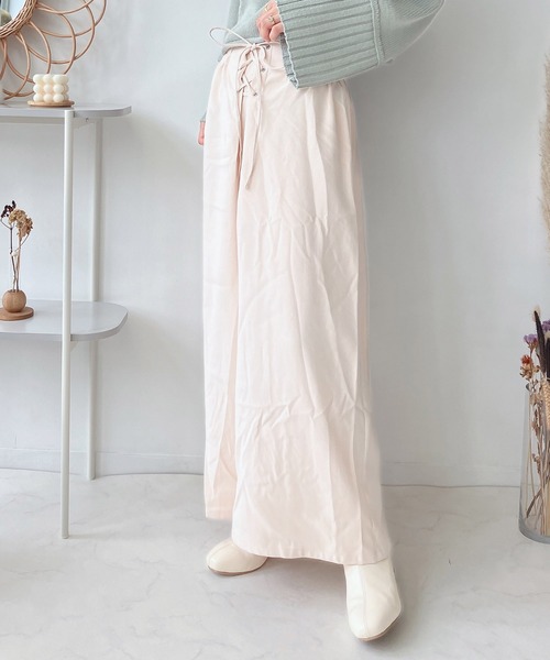 AS KNOW AS plus（アズノゥアズプラス）の「♪レースアップフレアパンツ（その他パンツ・レディース・アイボリー/ブラック/ブラウン/グリーン/ブルー・FREE）」の2枚目の写真