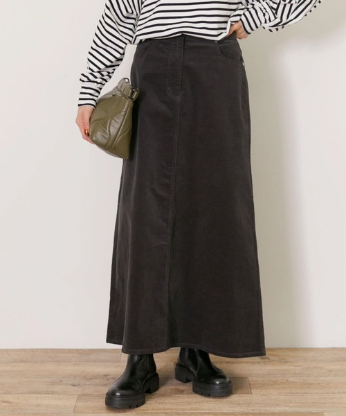 URBAN RESEARCH Sonny Label（アーバンリサーチサニーレーベル）の「コーデュロイトラペーズスカート（スカート・レディース・グレー/オレンジ/チャコールグレー・38/36）」の12枚目の写真