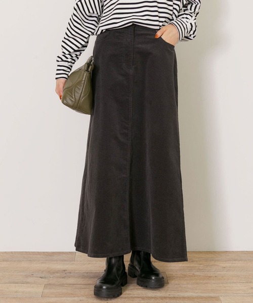 URBAN RESEARCH Sonny Label（アーバンリサーチサニーレーベル）の「コーデュロイトラペーズスカート（スカート・レディース・グレー/オレンジ/チャコールグレー・38/36）」の13枚目の写真