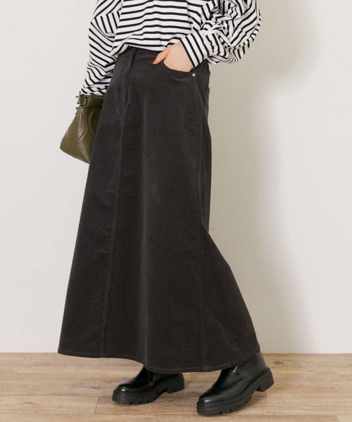 URBAN RESEARCH Sonny Label（アーバンリサーチサニーレーベル）の「コーデュロイトラペーズスカート（スカート・レディース・グレー/オレンジ/チャコールグレー・38/36）」の14枚目の写真