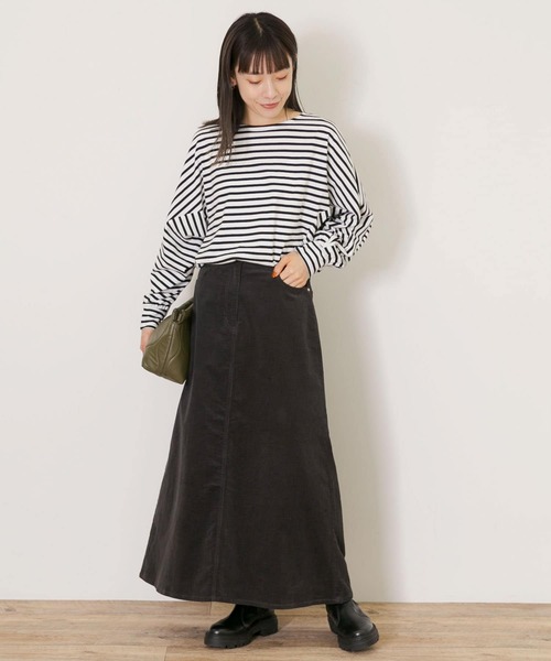 URBAN RESEARCH Sonny Label（アーバンリサーチサニーレーベル）の「コーデュロイトラペーズスカート（スカート・レディース・グレー/オレンジ/チャコールグレー・38/36）」の17枚目の写真