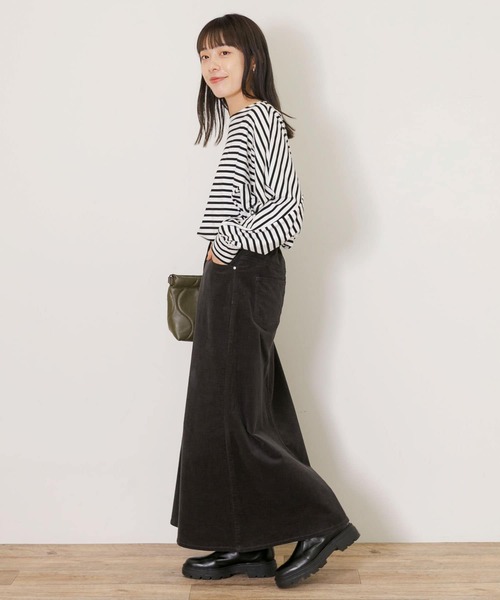 URBAN RESEARCH Sonny Label（アーバンリサーチサニーレーベル）の「コーデュロイトラペーズスカート（スカート・レディース・グレー/オレンジ/チャコールグレー・38/36）」の18枚目の写真