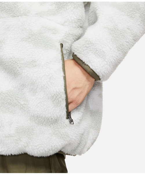 NIKE（ナイキ）の「ナイキ スポーツウェア クラブ フリース+ メンズ フルジップ リバーシブル ウィンタライズド トップ / Nike Sportswear Club Fleece+ Men's Full-Zip Reversible Winterized Top（その他アウター・メンズ・ブラック/オリーブ・M/L/XL/2XL/3XL/S）」の13枚目の写真