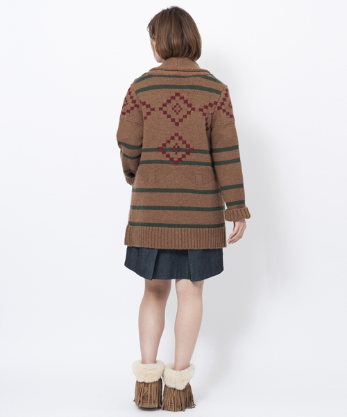 MILKFED.（ミルクフェド）の「【mini12月号掲載】SHAWL COLLAR NATIVE CARDIGAN（カーディガン/ボレロ・レディース・ホワイト/ブラウン・ONE SIZE）」の4枚目の写真