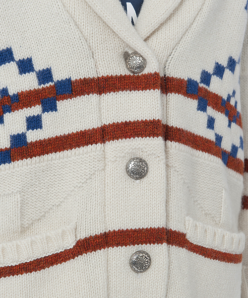 MILKFED.（ミルクフェド）の「【mini12月号掲載】SHAWL COLLAR NATIVE CARDIGAN（カーディガン/ボレロ・レディース・ホワイト/ブラウン・ONE SIZE）」の10枚目の写真