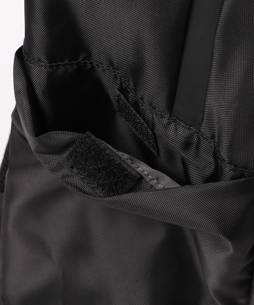 BAYFLOW(ベイフロー)の「マルチWAYデイバックパック(バックパック/リュック・メンズ・ブラック/グレー・FREE)」の12枚目の写真