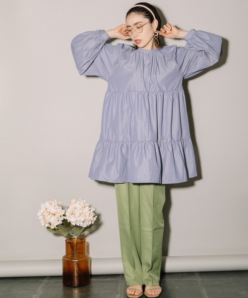 MHBG TOKYO（エムエイチビージートーキョー）の「先染めストライプボリュームスリーブティアードBL（シャツ/ブラウス・レディース・ネイビー/ライトブルー・MEDIUM）」の19枚目の写真