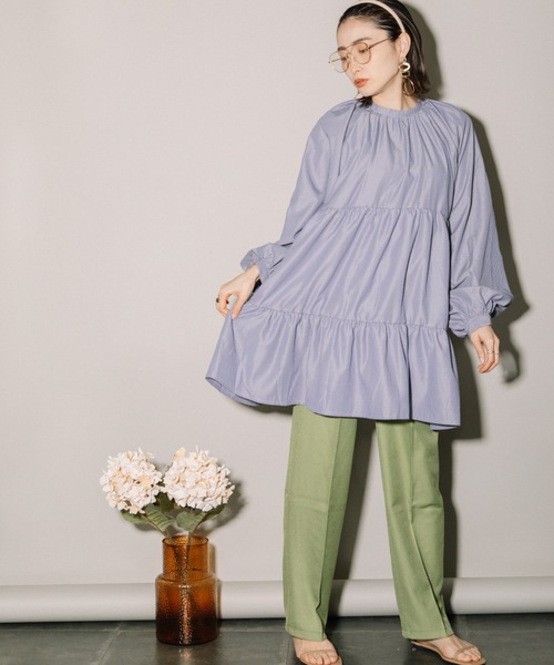 MHBG TOKYO（エムエイチビージートーキョー）の「先染めストライプボリュームスリーブティアードBL（シャツ/ブラウス・レディース・ネイビー/ライトブルー・MEDIUM）」の21枚目の写真