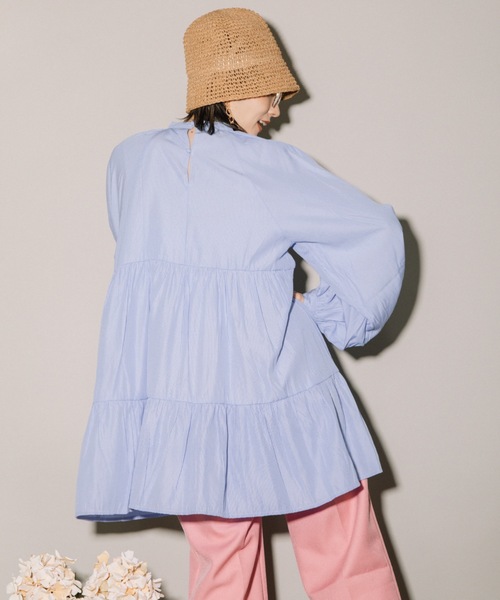 MHBG TOKYO（エムエイチビージートーキョー）の「先染めストライプボリュームスリーブティアードBL（シャツ/ブラウス・レディース・ネイビー/ライトブルー・MEDIUM）」の10枚目の写真