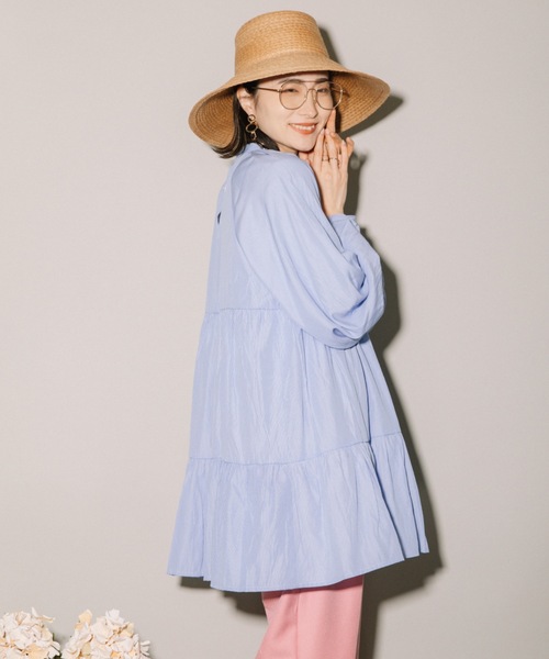 MHBG TOKYO（エムエイチビージートーキョー）の「先染めストライプボリュームスリーブティアードBL（シャツ/ブラウス・レディース・ネイビー/ライトブルー・MEDIUM）」の15枚目の写真